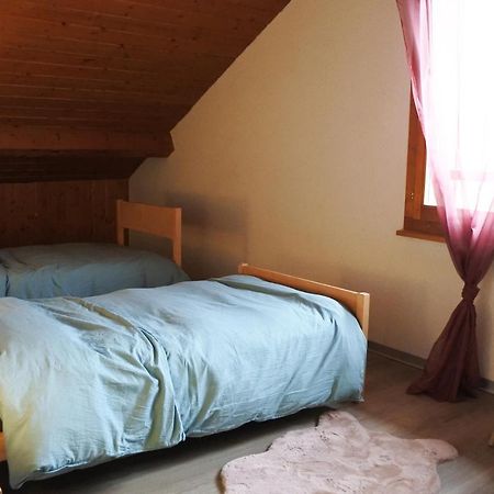 Cave Du Cep Apartment Cortaillod Bagian luar foto