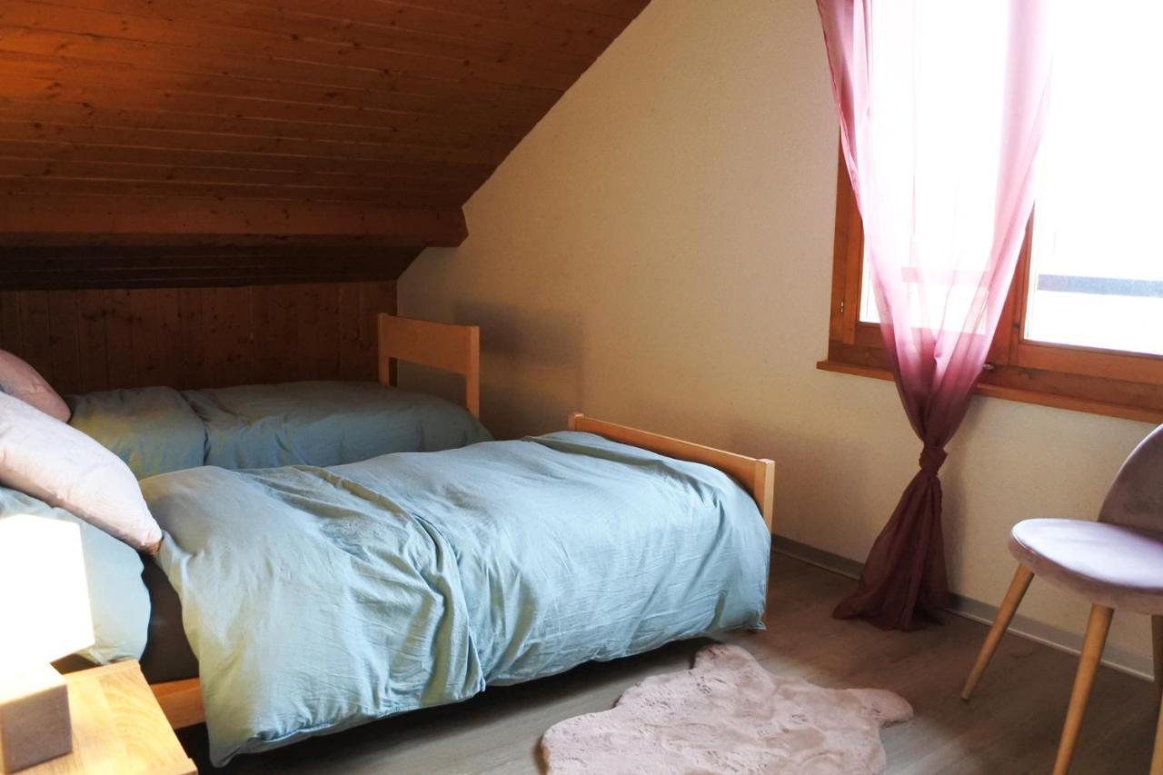 Cave Du Cep Apartment Cortaillod Bagian luar foto